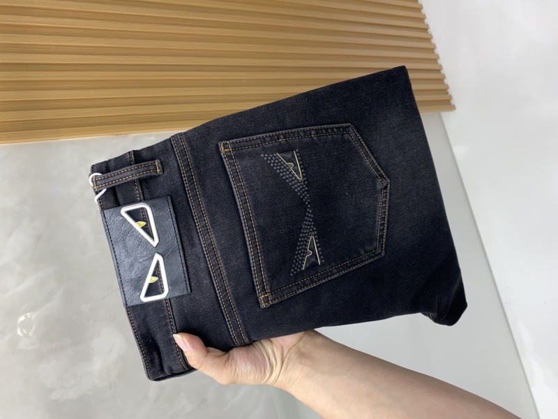 F**di jeans